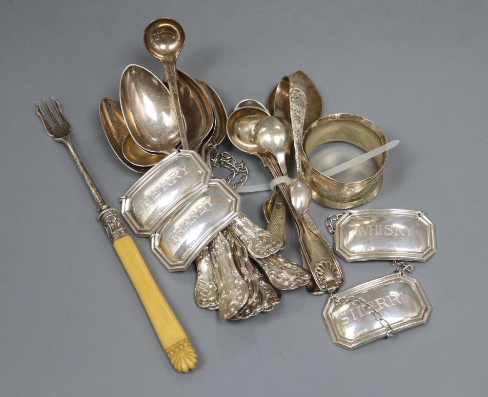 A set of six Victorian silver Queens pattern teaspoons, Glasgow, 1852, other minor silver and plated flatware etc.